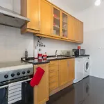 Apartman Graca And Alfama Heritage 3-Br Signature Suites By Nestatlisbon *