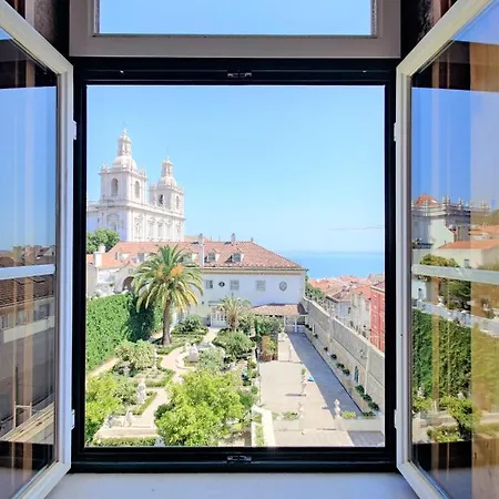 Apartment Graca And Alfama Heritage 3-br Signature By Nestatlisbon *