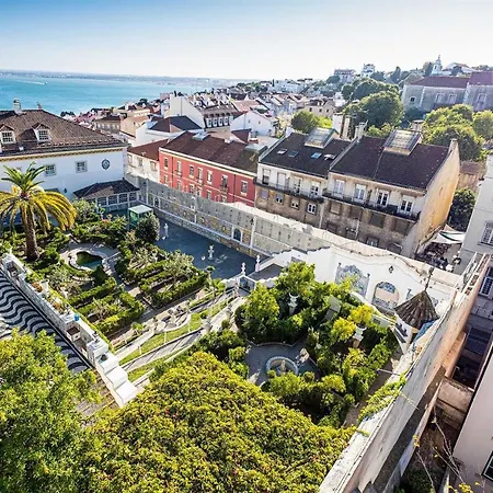 Appartamento Graca And Alfama Heritage 3-br Signature By Nestatlisbon